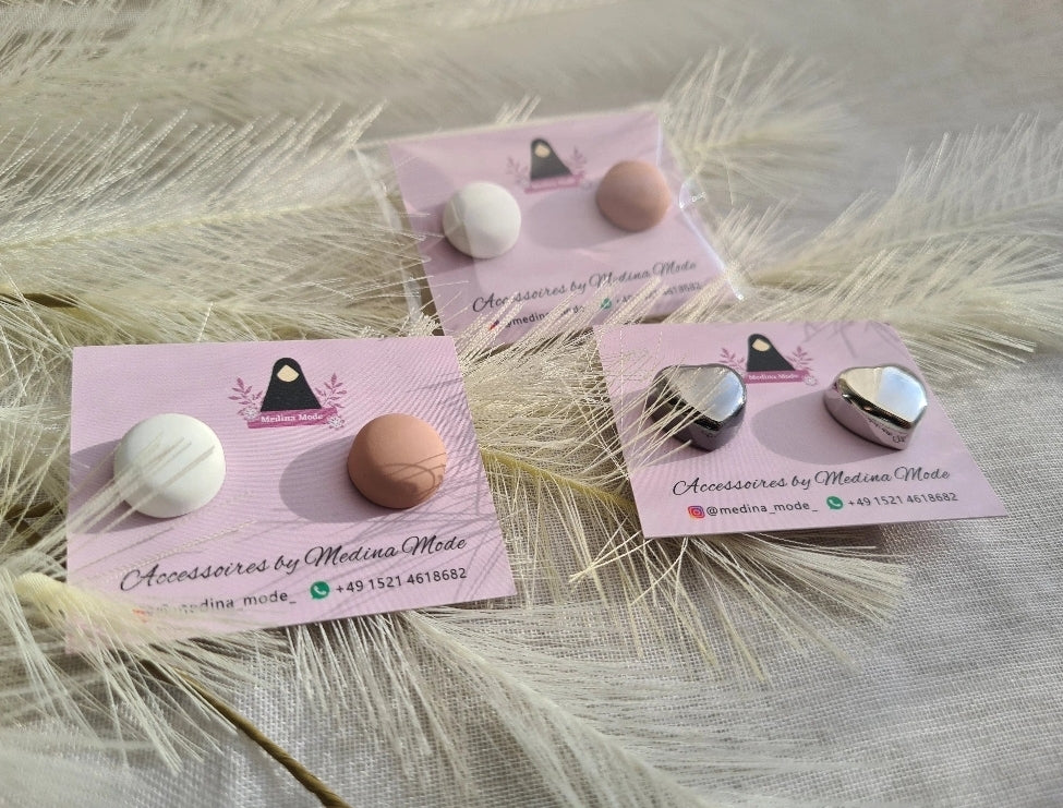 Hijab magnets
